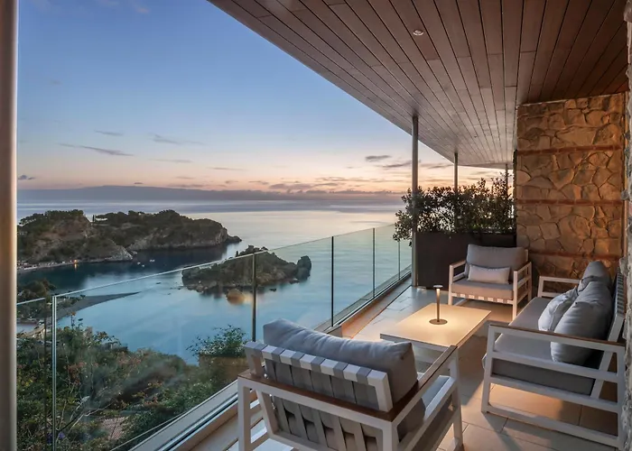 Isola Bella Infinity Suites