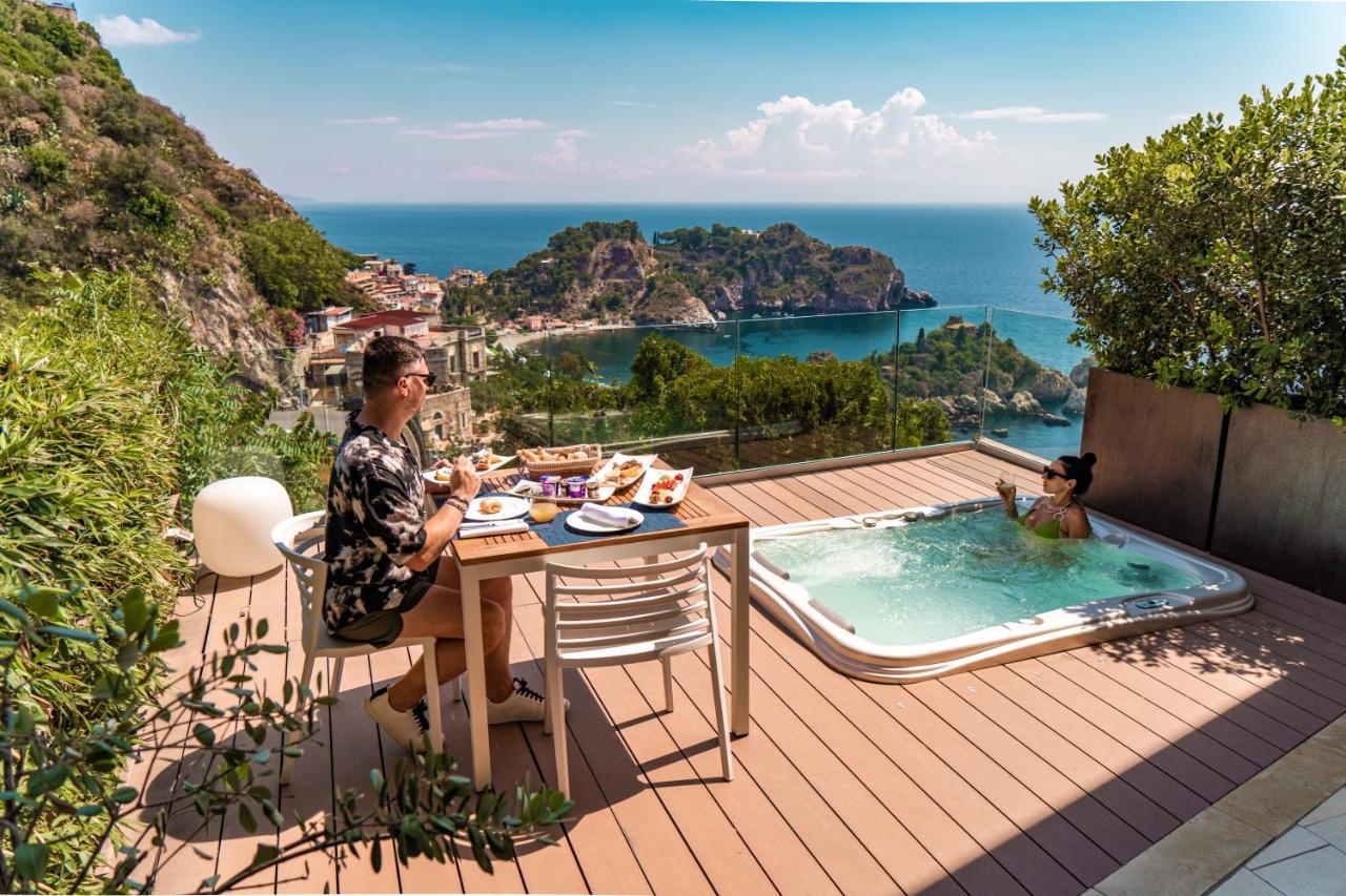 Isola Bella Infinity Aparthotel 2*