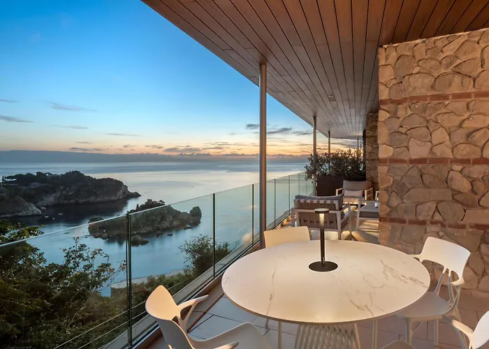 Isola Bella Infinity Suites